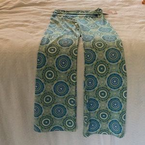 Honey & Lace stretchy pants